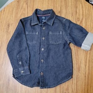 🌑 Kids button up shirt